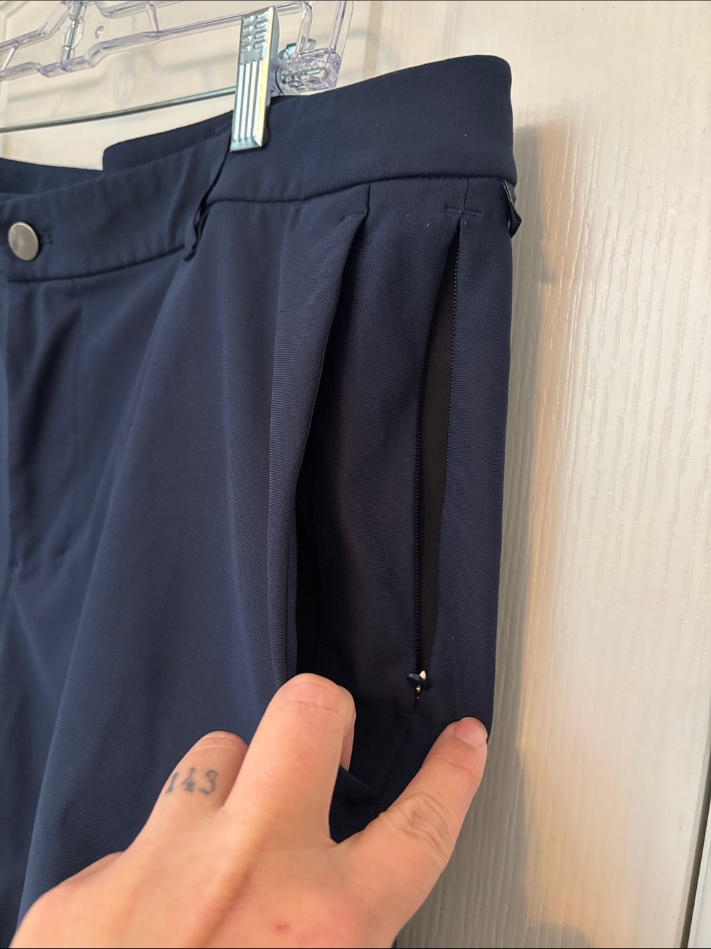 lululemon Navy ABC Classic-Fit Short 7"
Warpstreme size 38 - Picture 3 of 6